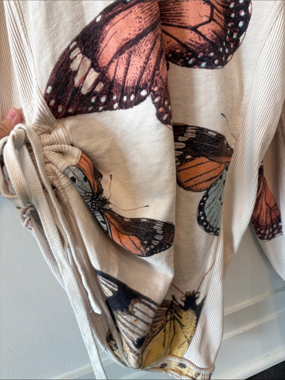 Anthropologie butterfly print Sleeveless Cream slouchy Jumpsuit large - Picture 5 of 8